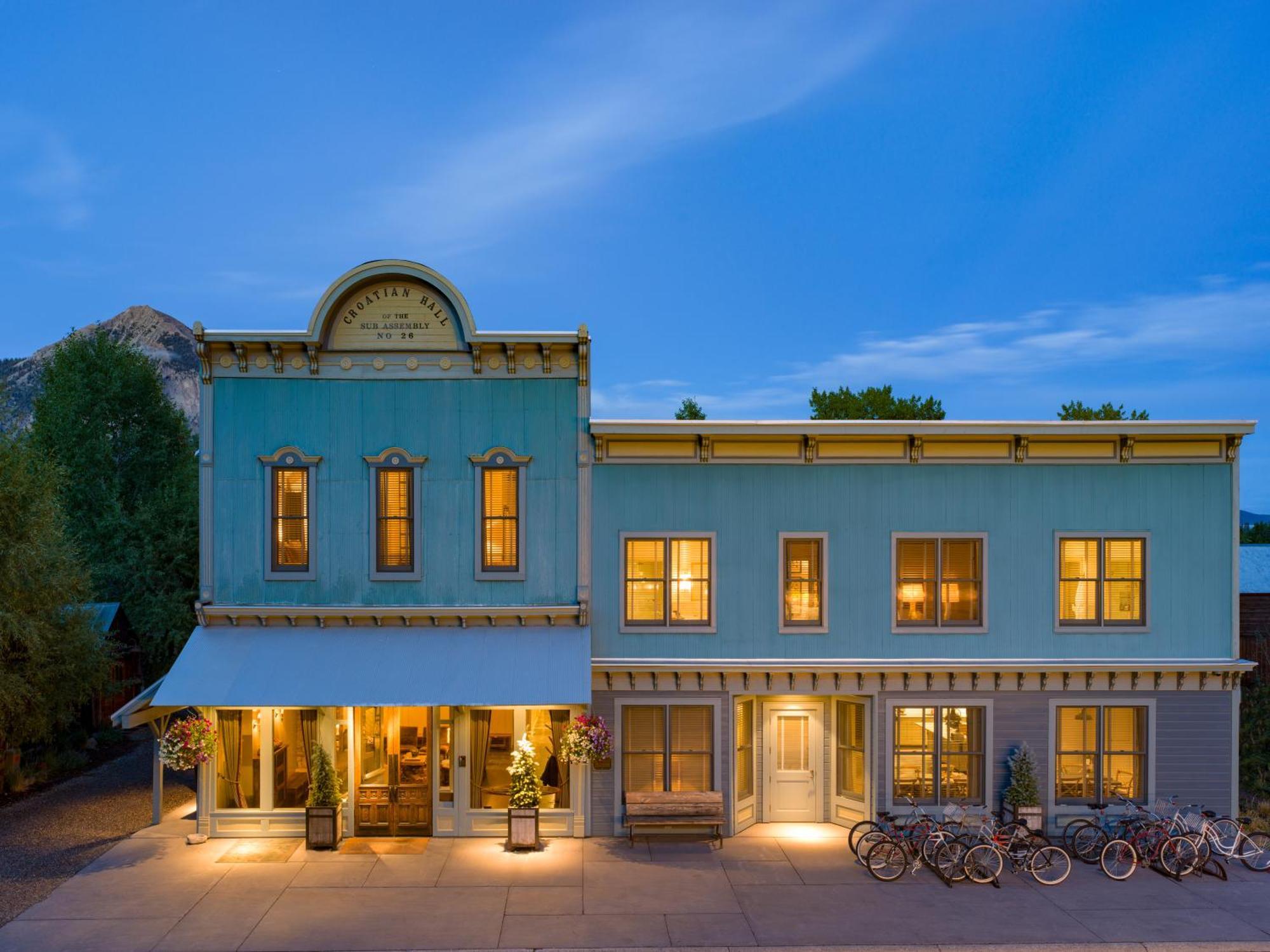 Eleven Scarp Ridge Lodge Крестед-Б'ютт Екстер'єр фото